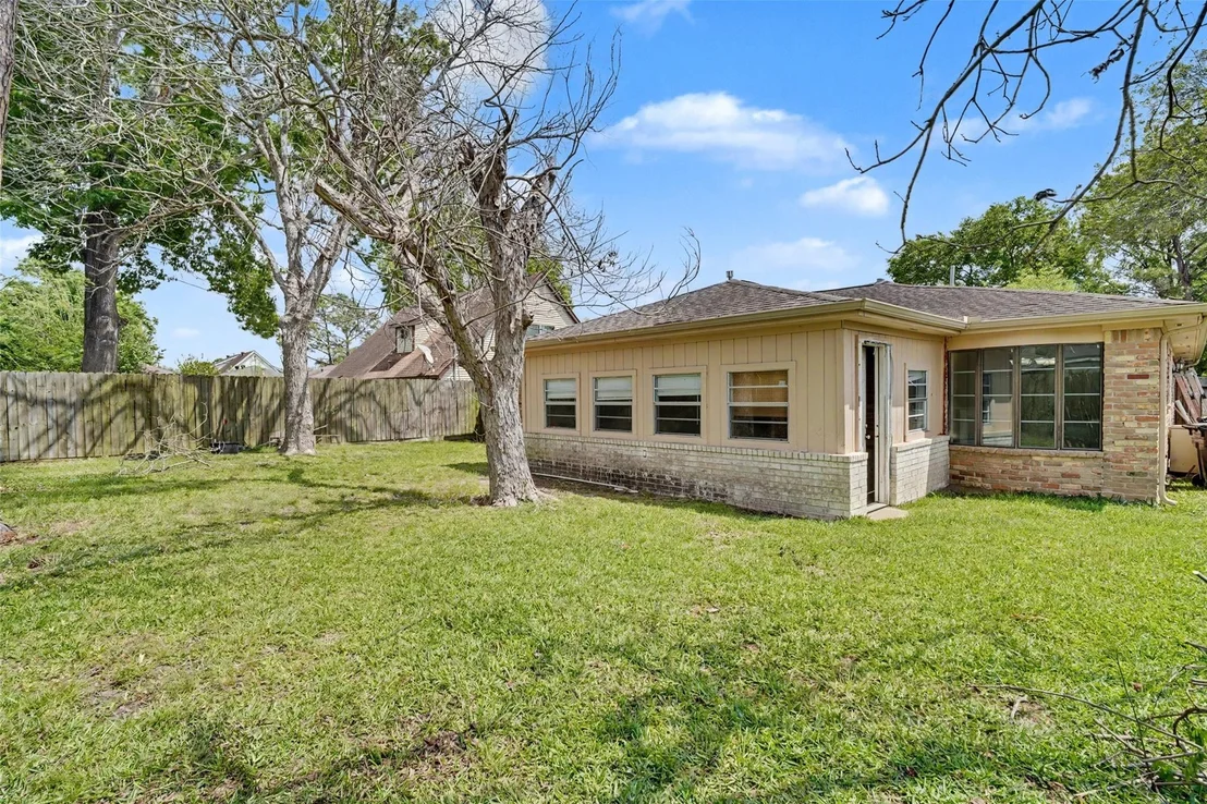 Photo of 11607 Sagehurst Lane