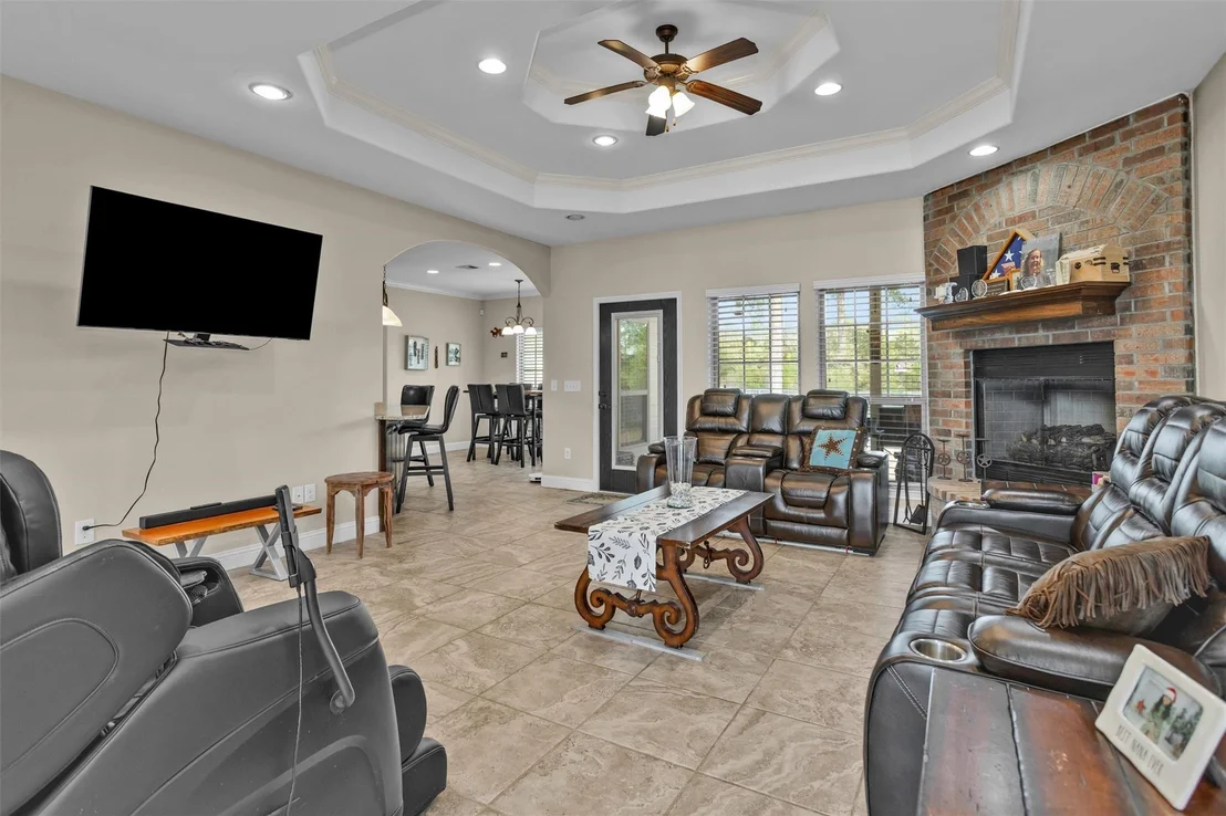 Photo of 300 Deer Trace Boulevard