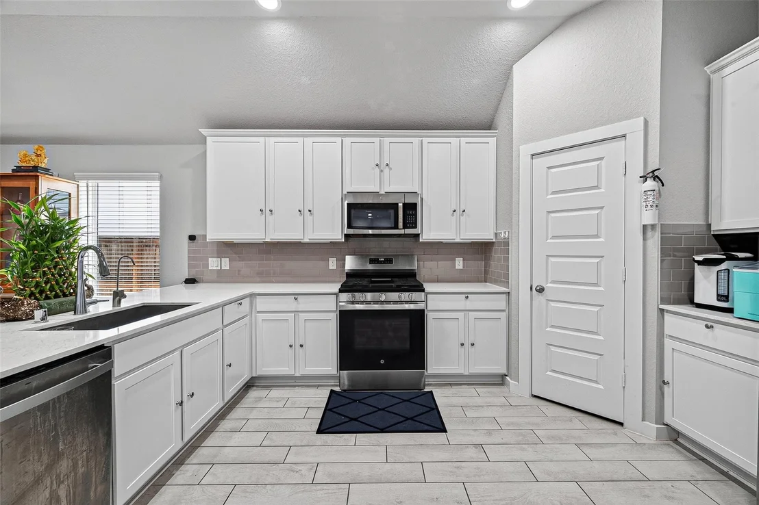 Photo of 2819 Solitude Pine Lane