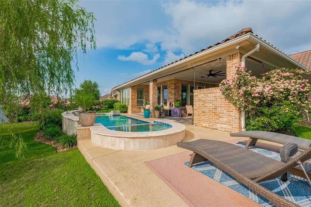 Photo of 7 Edgemont Court
