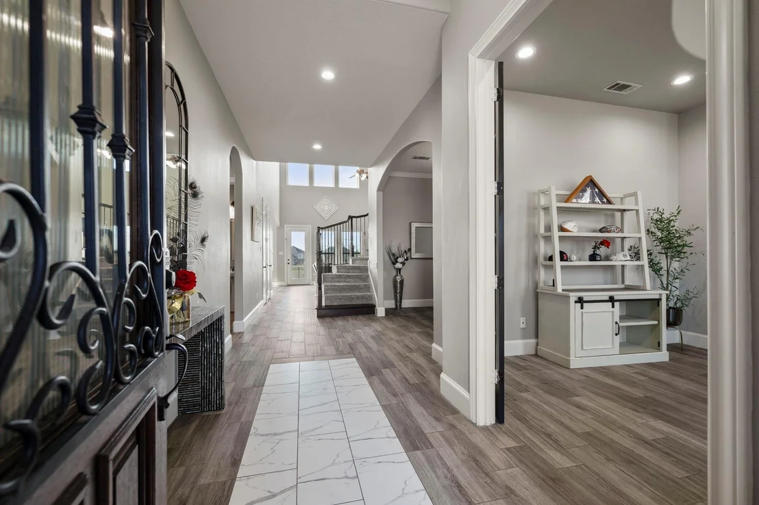 Photo of 116 Waterstone Drive