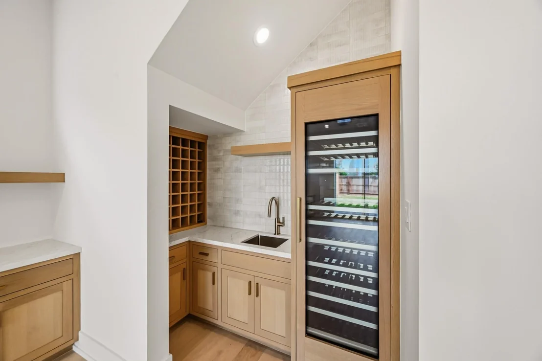 Photo of 715 Merrill Street