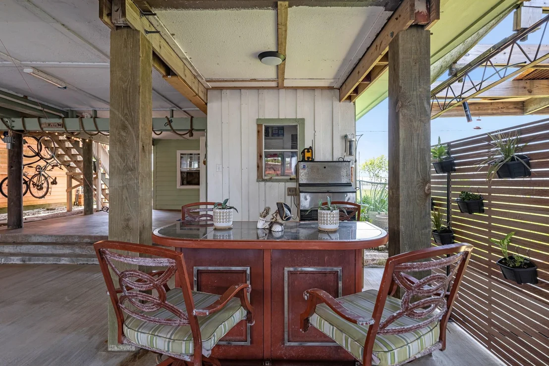 Photo of 518 Marine Way