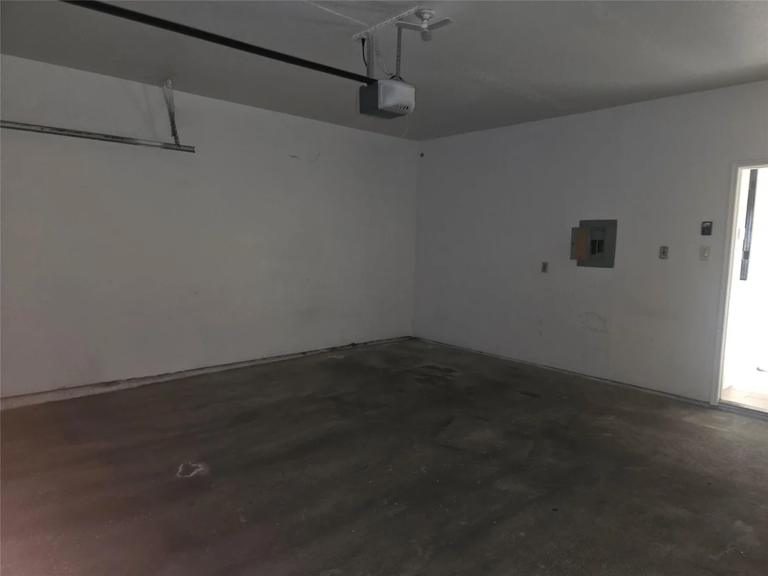 Photo of Unit 501 at 3780 Tanglewilde Street