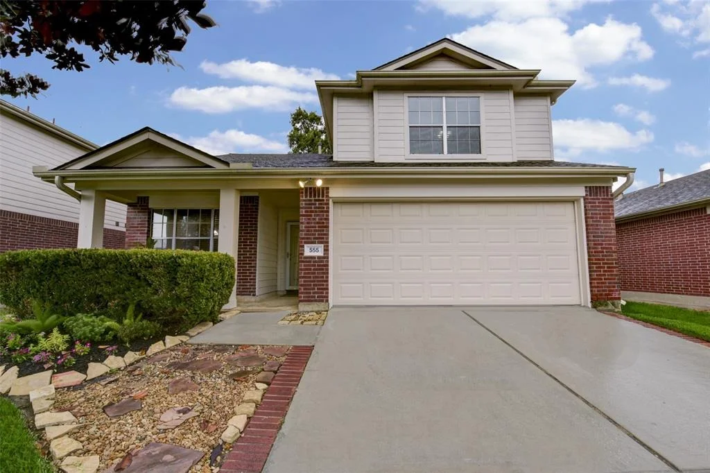 Photo of 555 Cypresswood Trace