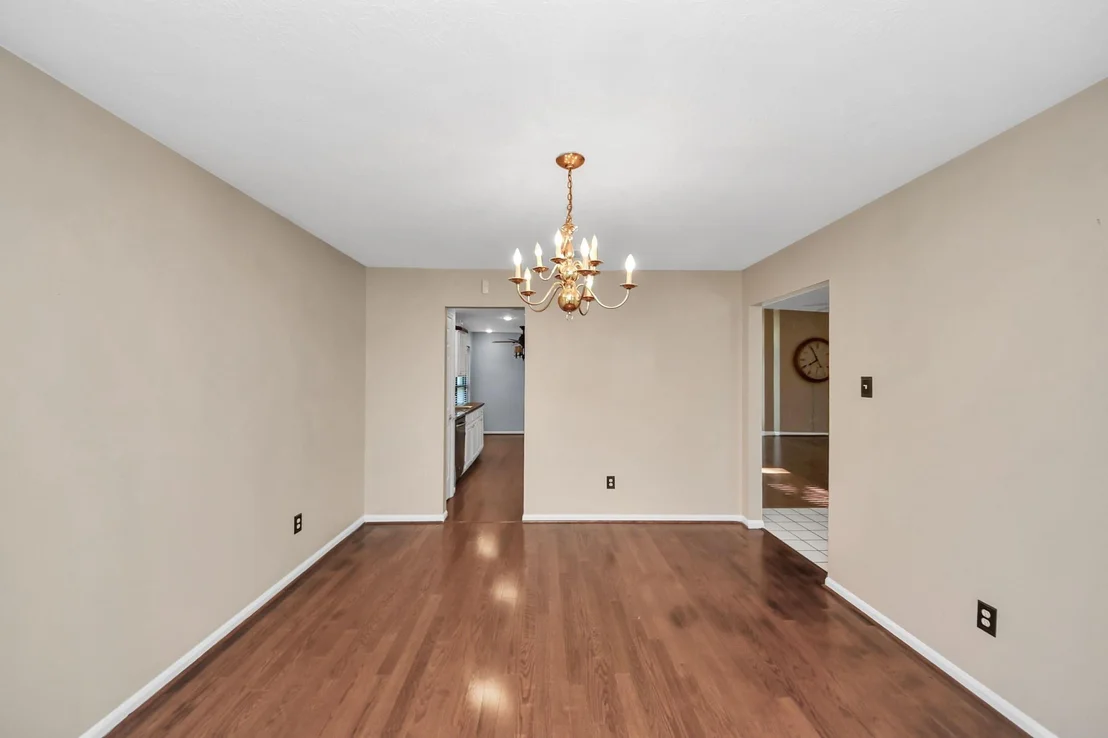 Photo of 3543 Pickwick Park Drive