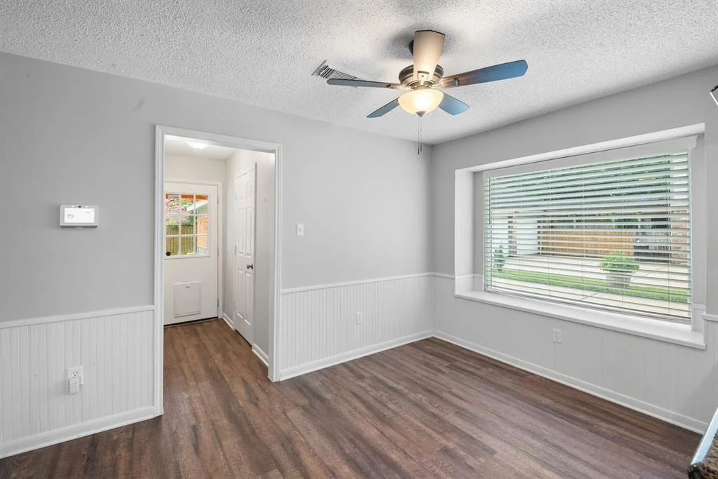 Photo of 2822 Roseheath Lane