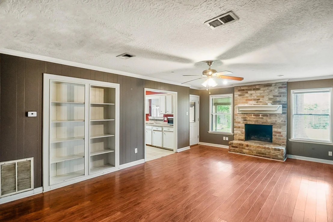 Photo of 23538 Canyon Lake Drive