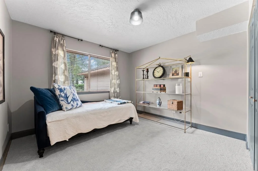 Photo of 1606 Pine Oak Drive