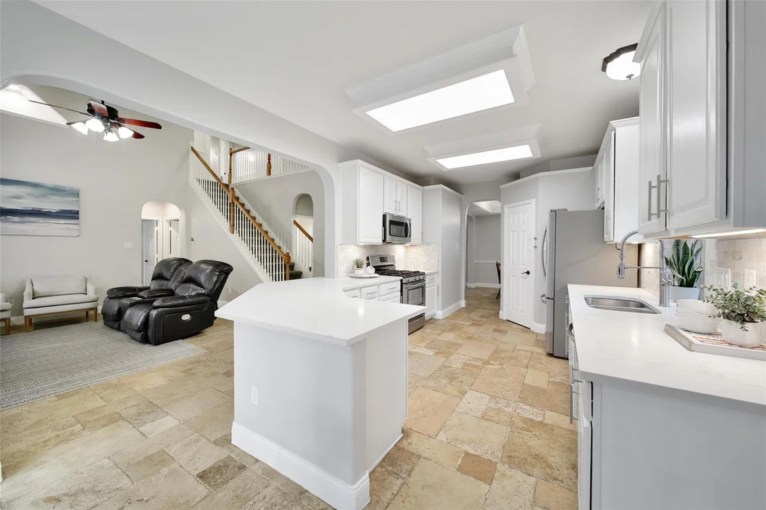 Photo of 12430 W Summerlin