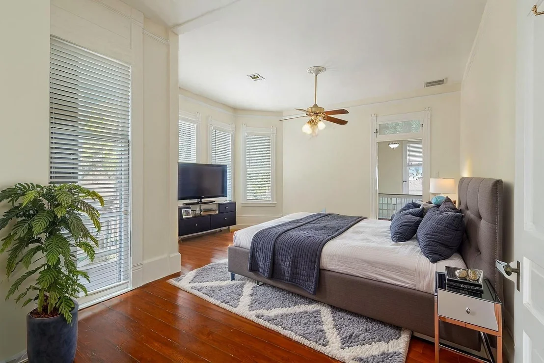 Photo of 1827 Ball Street