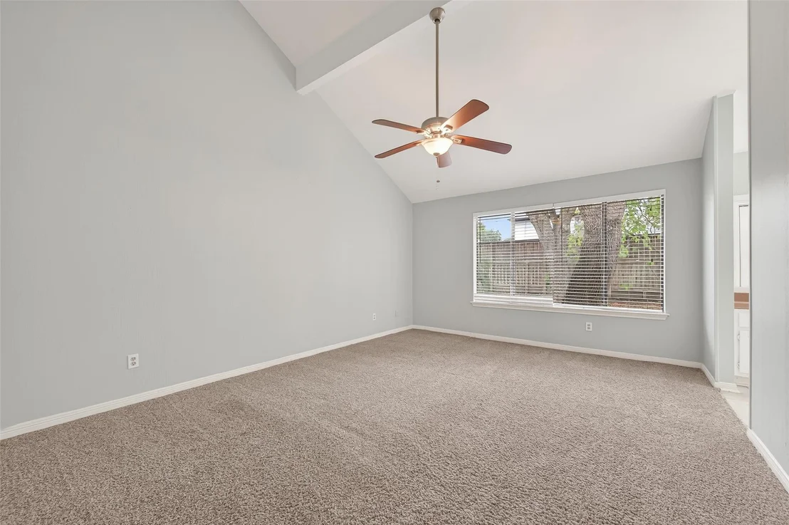 Photo of 22946 Provincial Boulevard