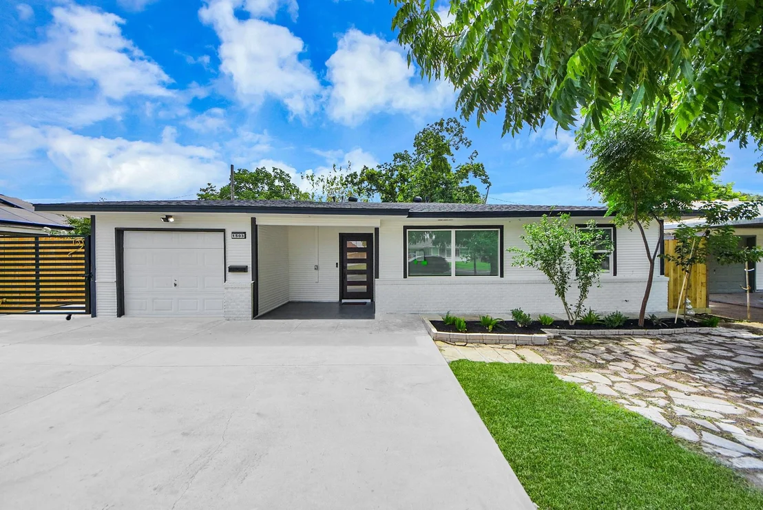Photo of 1503 Locklaine Drive