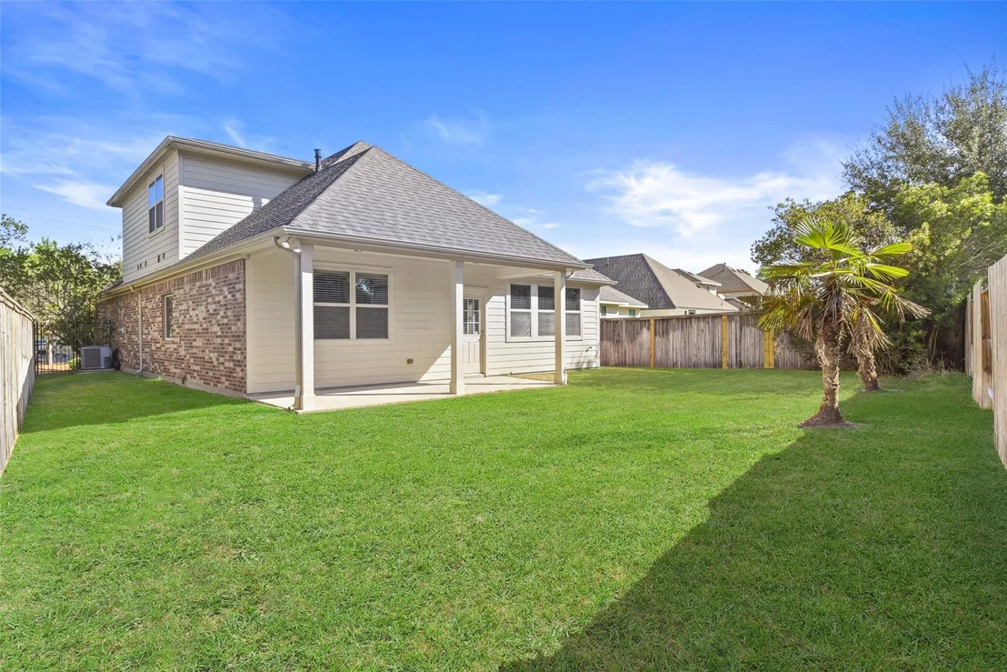 Photo of 39 Butternut Grove Place