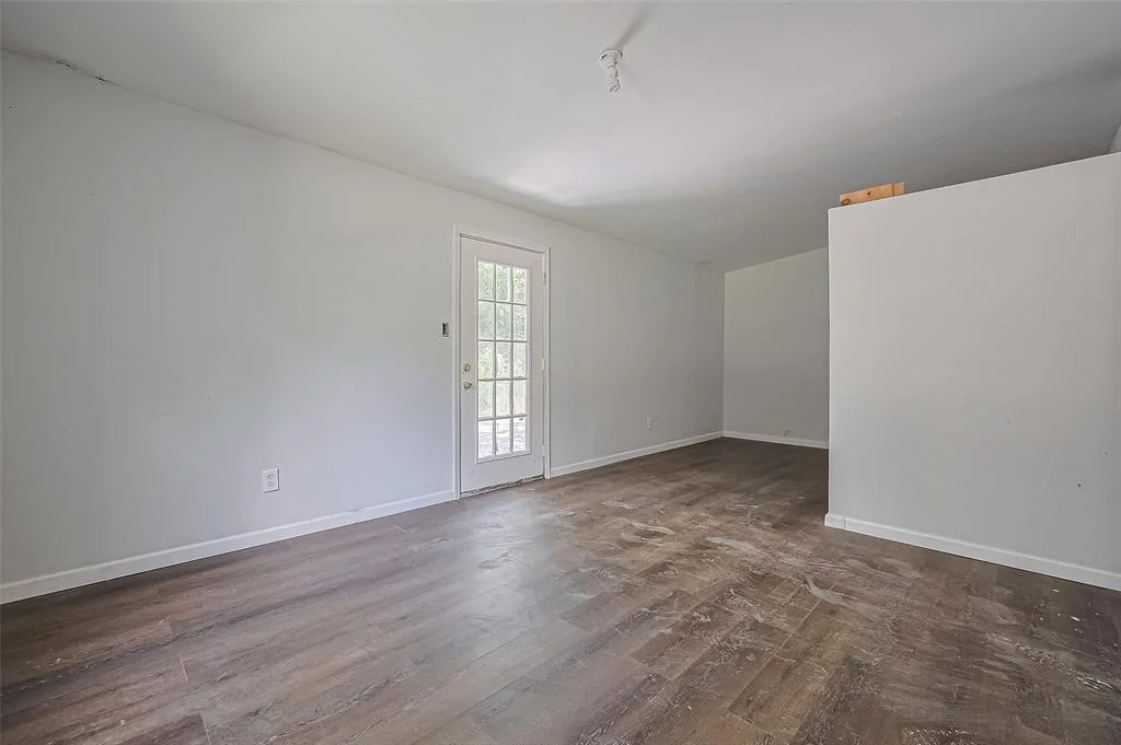 Photo of 4048 N Oak Forest Drive