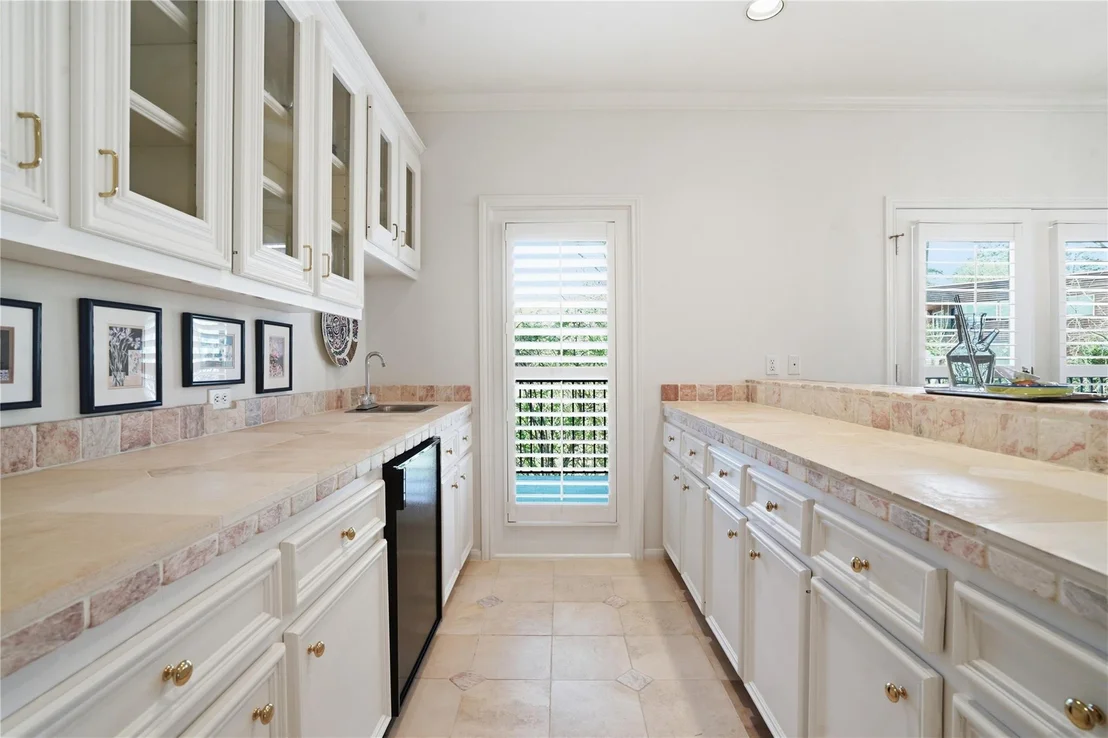Photo of 285 Sugarberry Circle