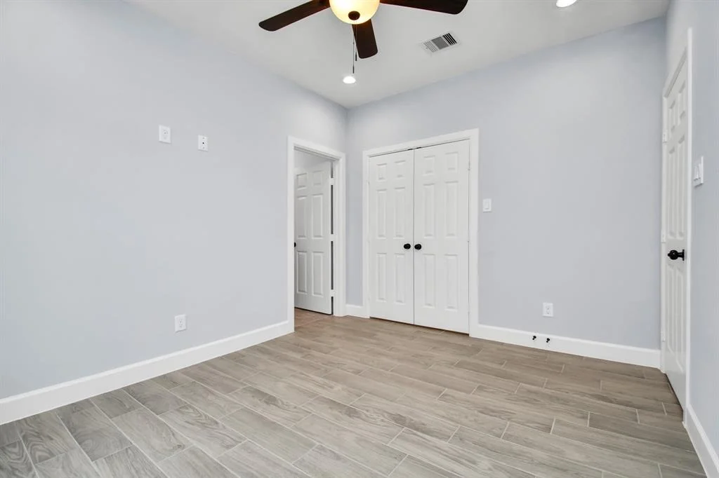 Photo of 226 Edgewater Drive
