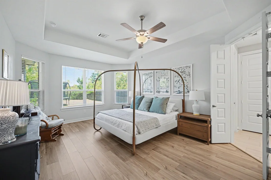 Photo of 17607 Harper's Way