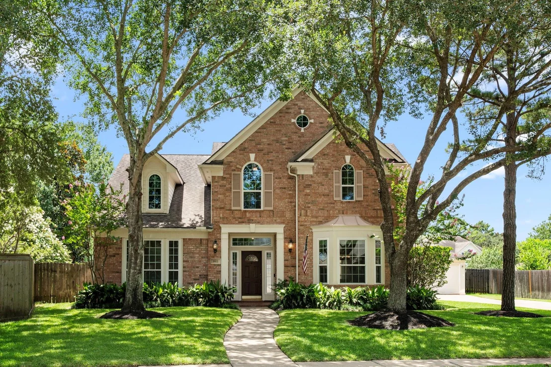 Photo of 1922 Stormcroft Circle