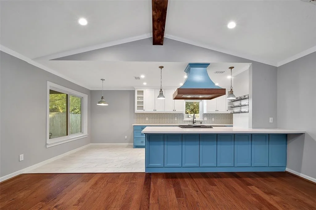 Photo of 13202 Isbell Drive