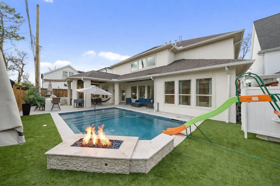 Photo of 1835 Hewitt Drive