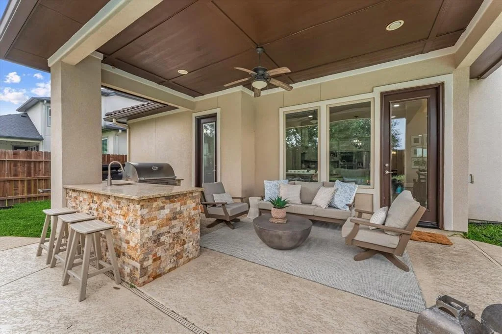 Photo of 5823 Stratton Woods Drive