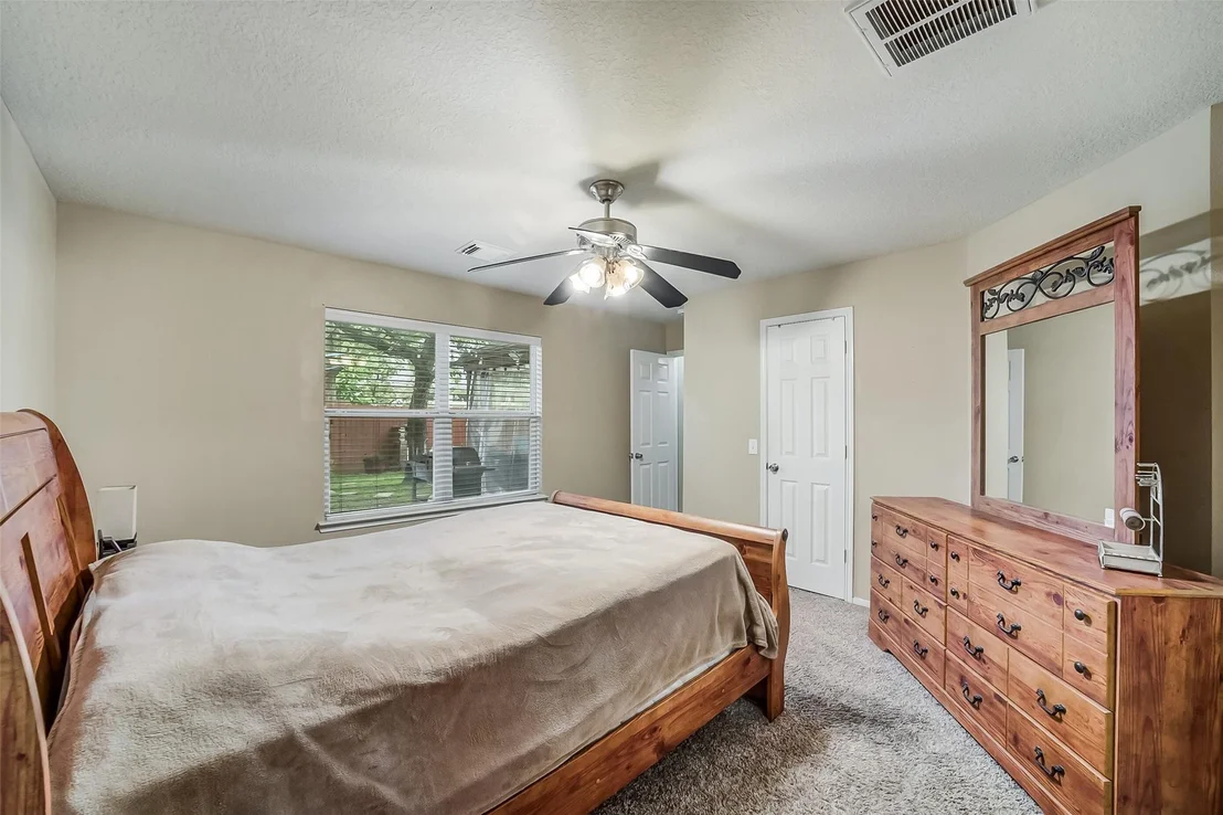 Photo of 17118 Shadow Ledge Drive