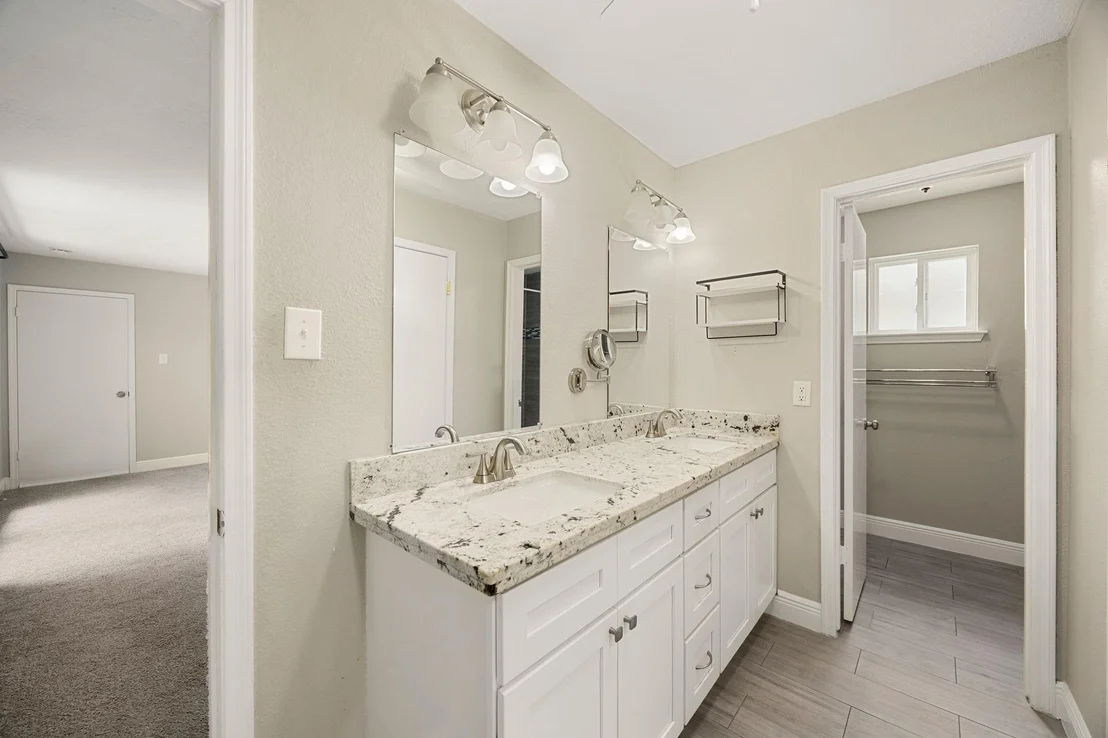 Photo of 9232 Vickijohn Drive