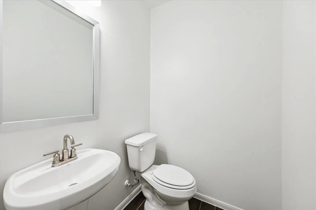 Photo of 4033 Edgewater Terrace Lane