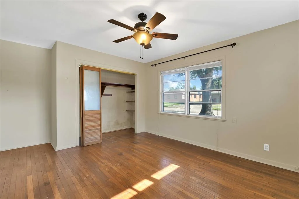 Photo of 2212 Helen Street