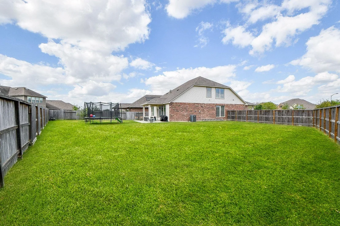 Photo of 5203 Splendid Circle