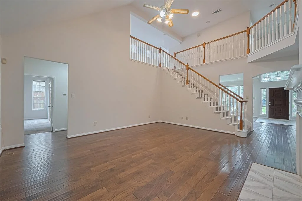 Photo of 1327 W Forest Drive