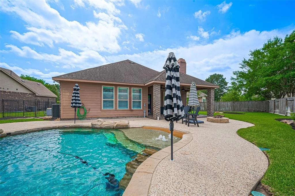 Photo of 6 Sagamore Ridge Place