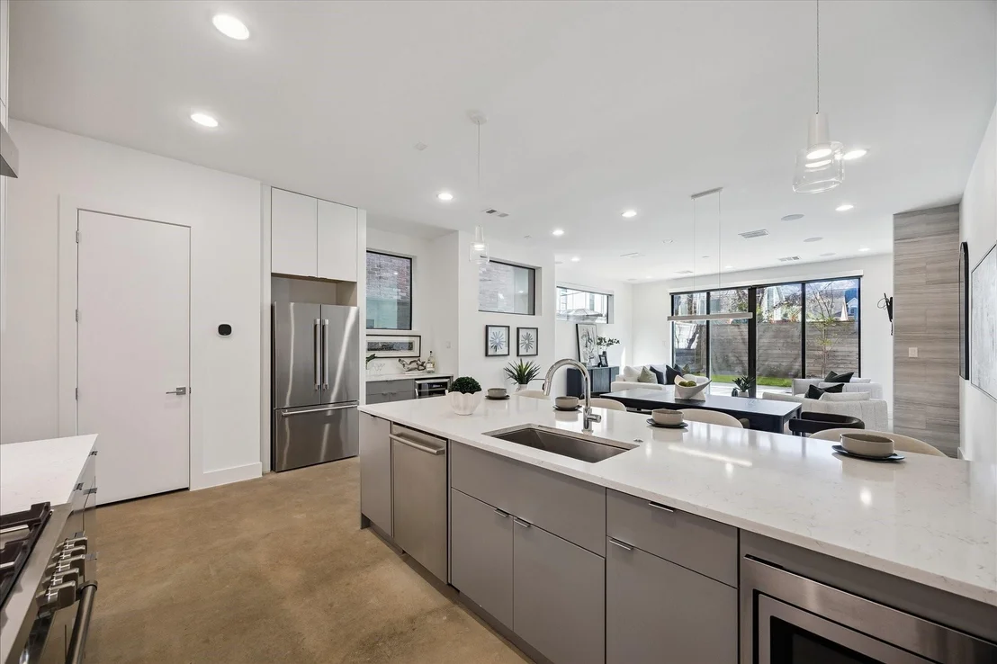 Photo of 2147 Harold Street