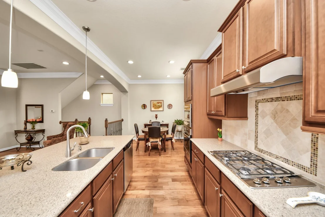 Photo of 12255 Oxford Crescent Circle