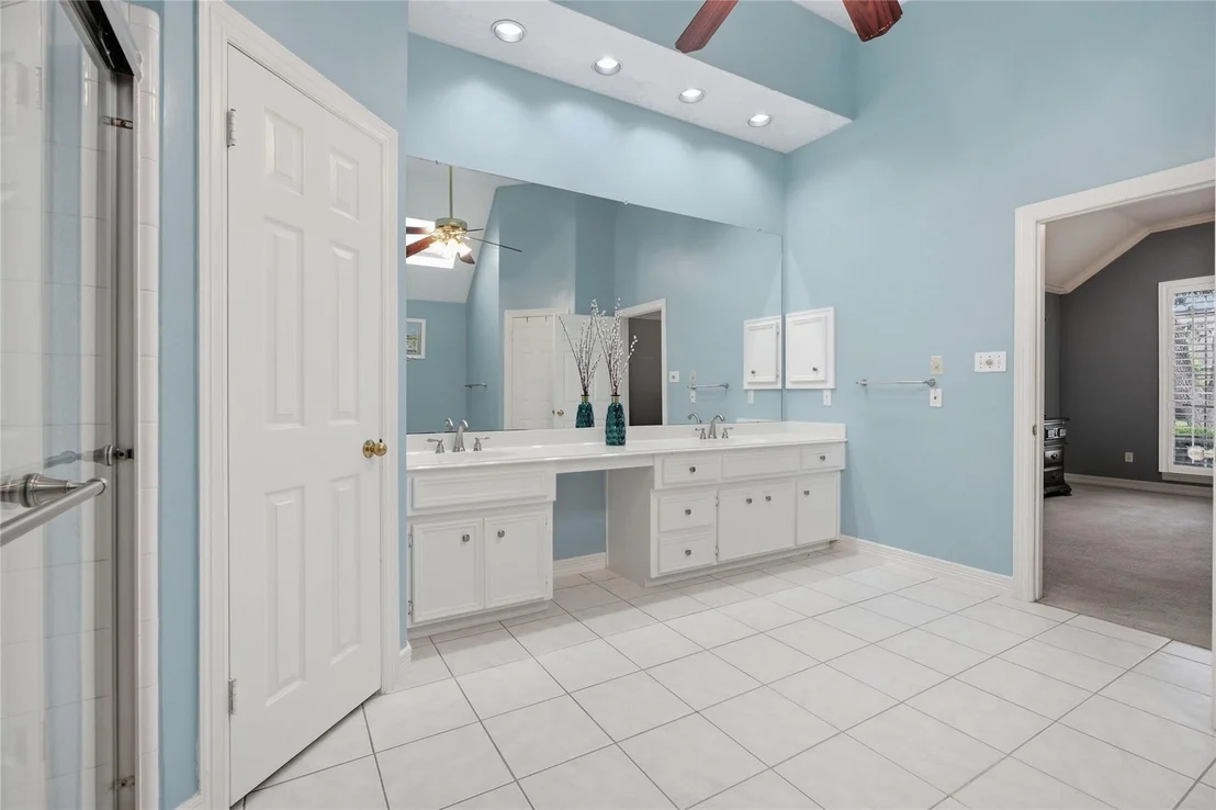 Photo of 4010 Raven River Drive