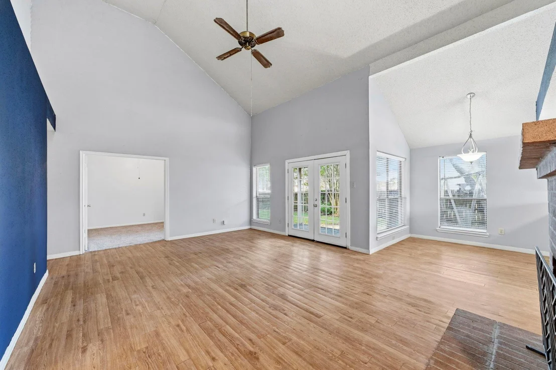 Photo of 1139 Saint John Drive