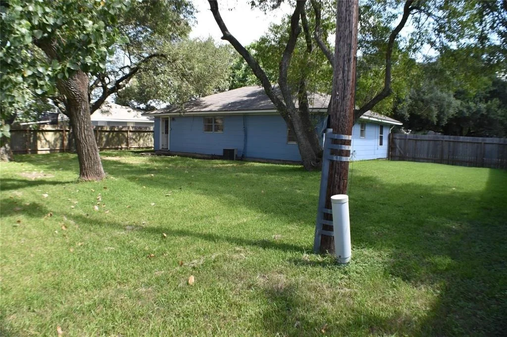Photo of 13006 Lawrence Lane