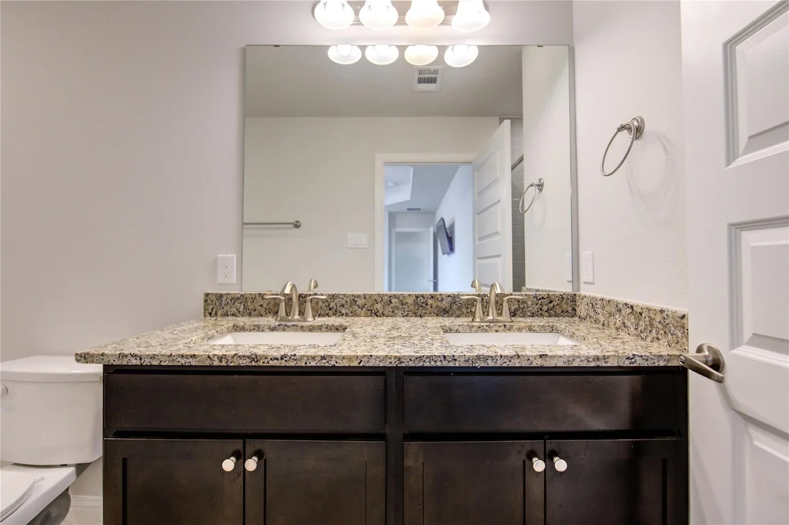 Photo of 412 Sunray Lake Lane