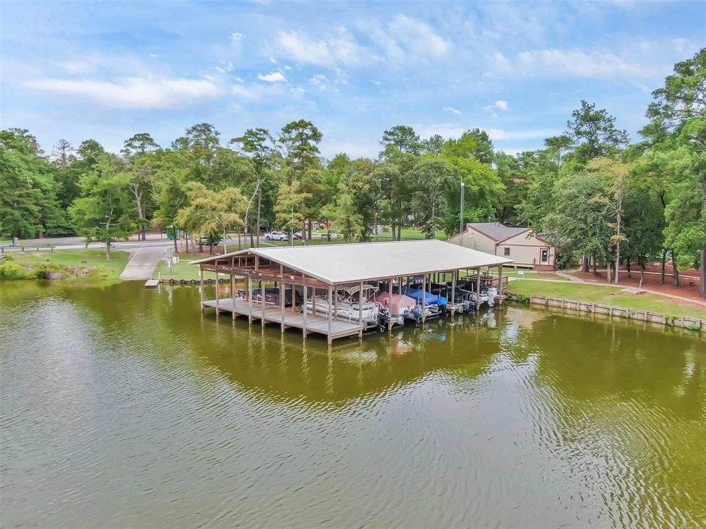 Photo of 39 Westwood Drive W