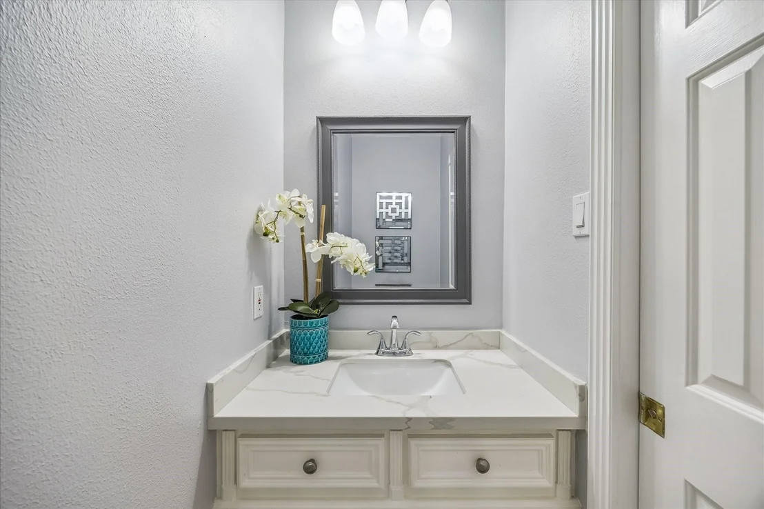 Photo of 3622 Springhill Lane