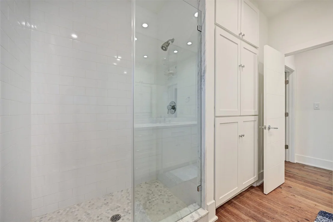 Photo of 17725 Glei