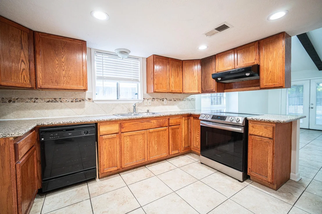 Photo of 7015 San Pablo Drive