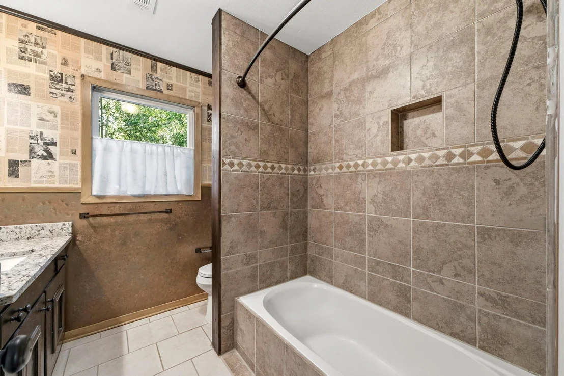 Photo of 8330 Elm