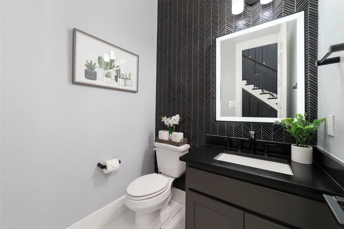 Photo of 13702 Martingale Pointe Drive