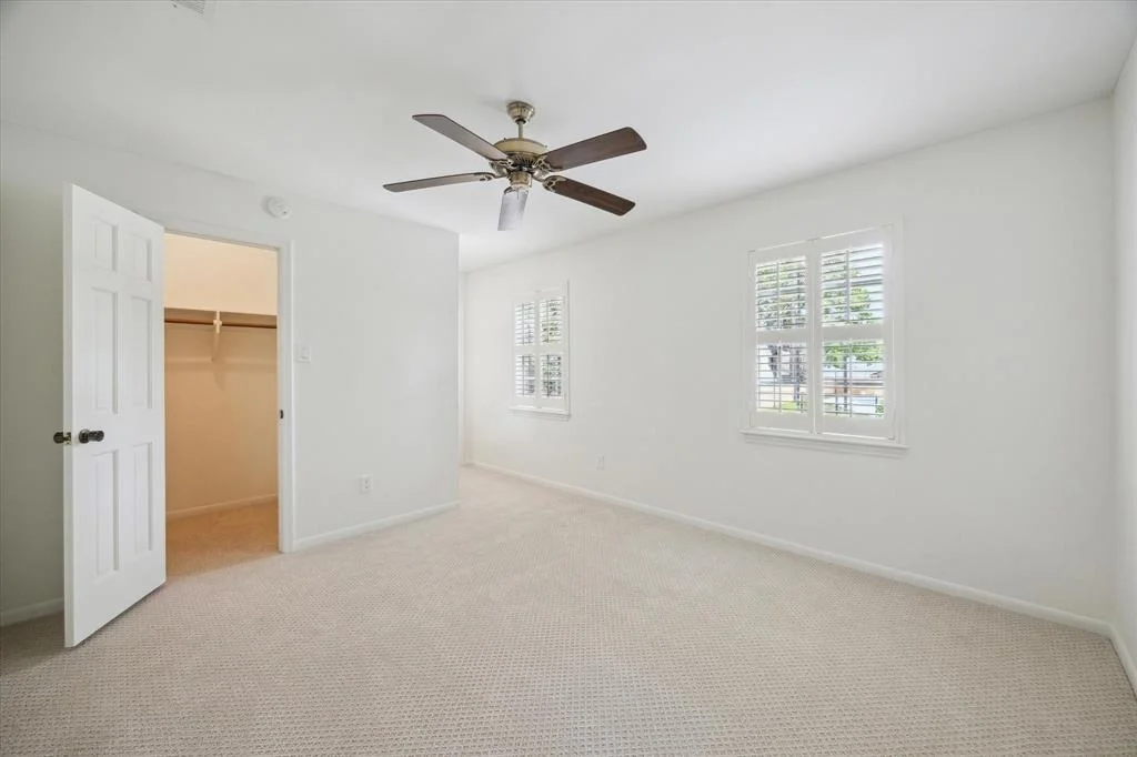 Photo of 807 Thornbranch Drive