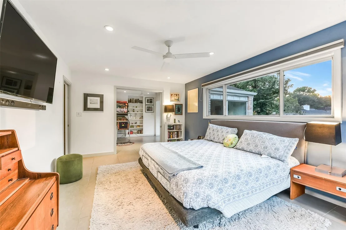 Photo of 5206 Contour Place