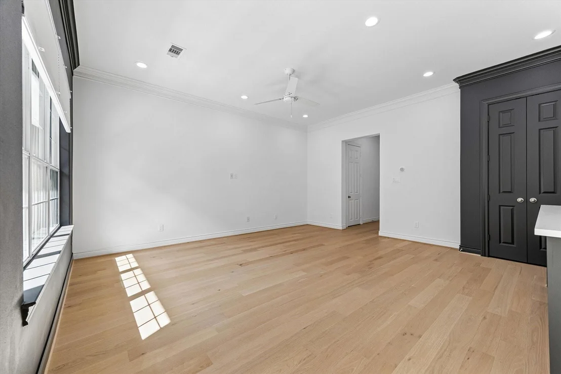 Photo of 2813 Clinton Drive