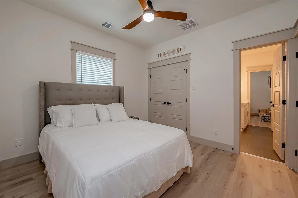 Photo of 444 6th Street