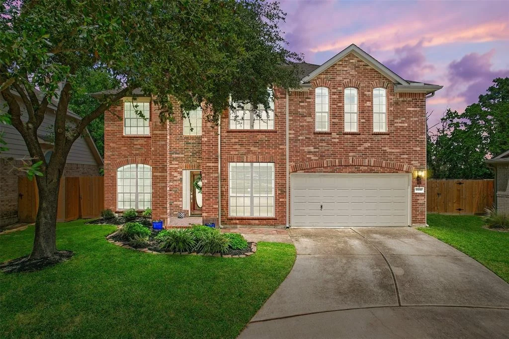 Photo of 21247 Albany Park Lane